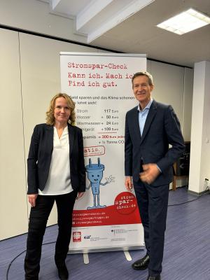 Bundesverbraucherschutzministerin Steffi Lemke und Vorstandsvorsitzender des eaD Michael Geißler