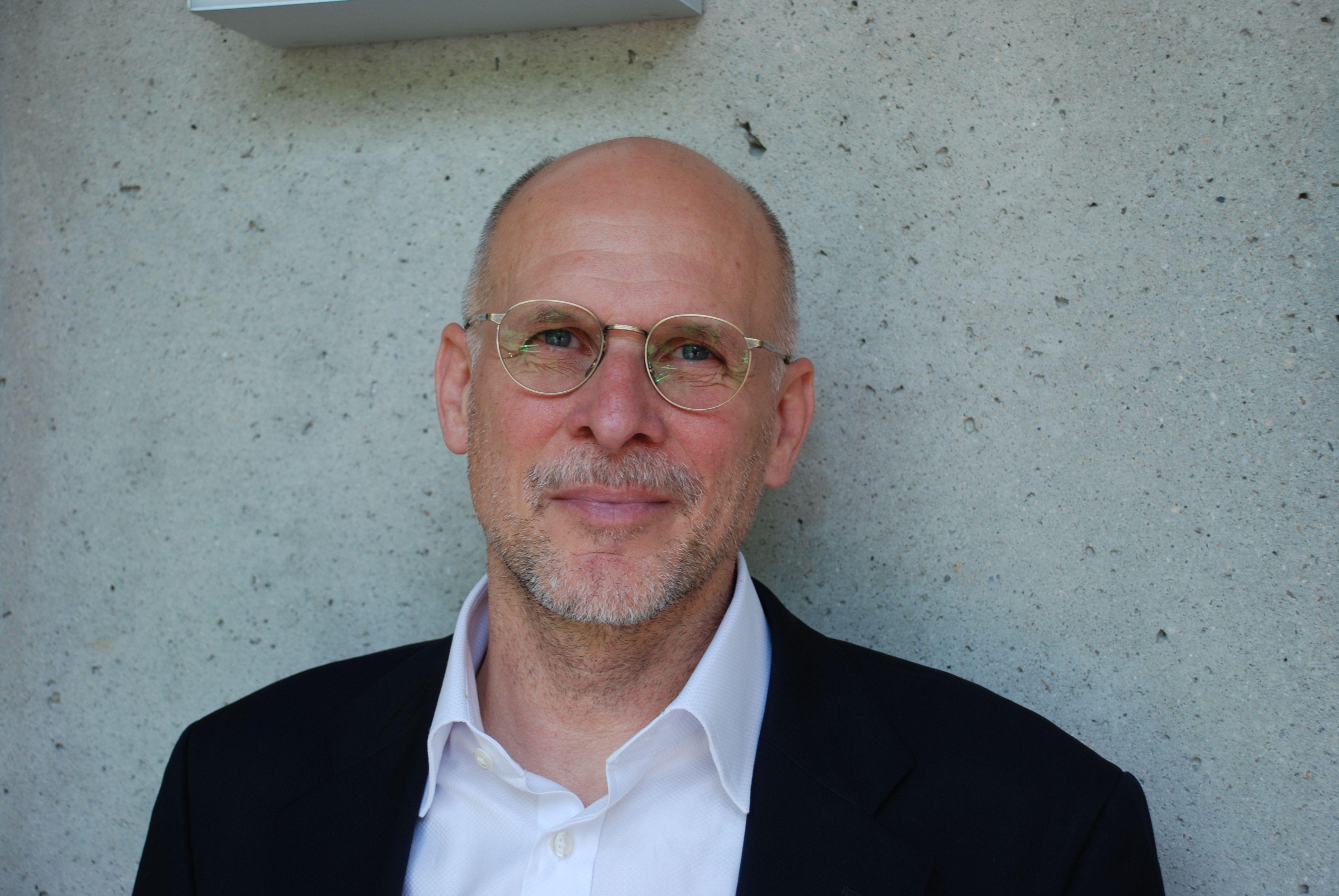 Norbert Reinelt, Vorstandsvorsitzender der Genossenschaftliches Wohnen Berlin-Süd eG (GeWoSüd) Norbert Reinelt, Vorstandsvorsitzender der Genossenschaftliches Wohnen Berlin-Süd eG (GeWoSüd)